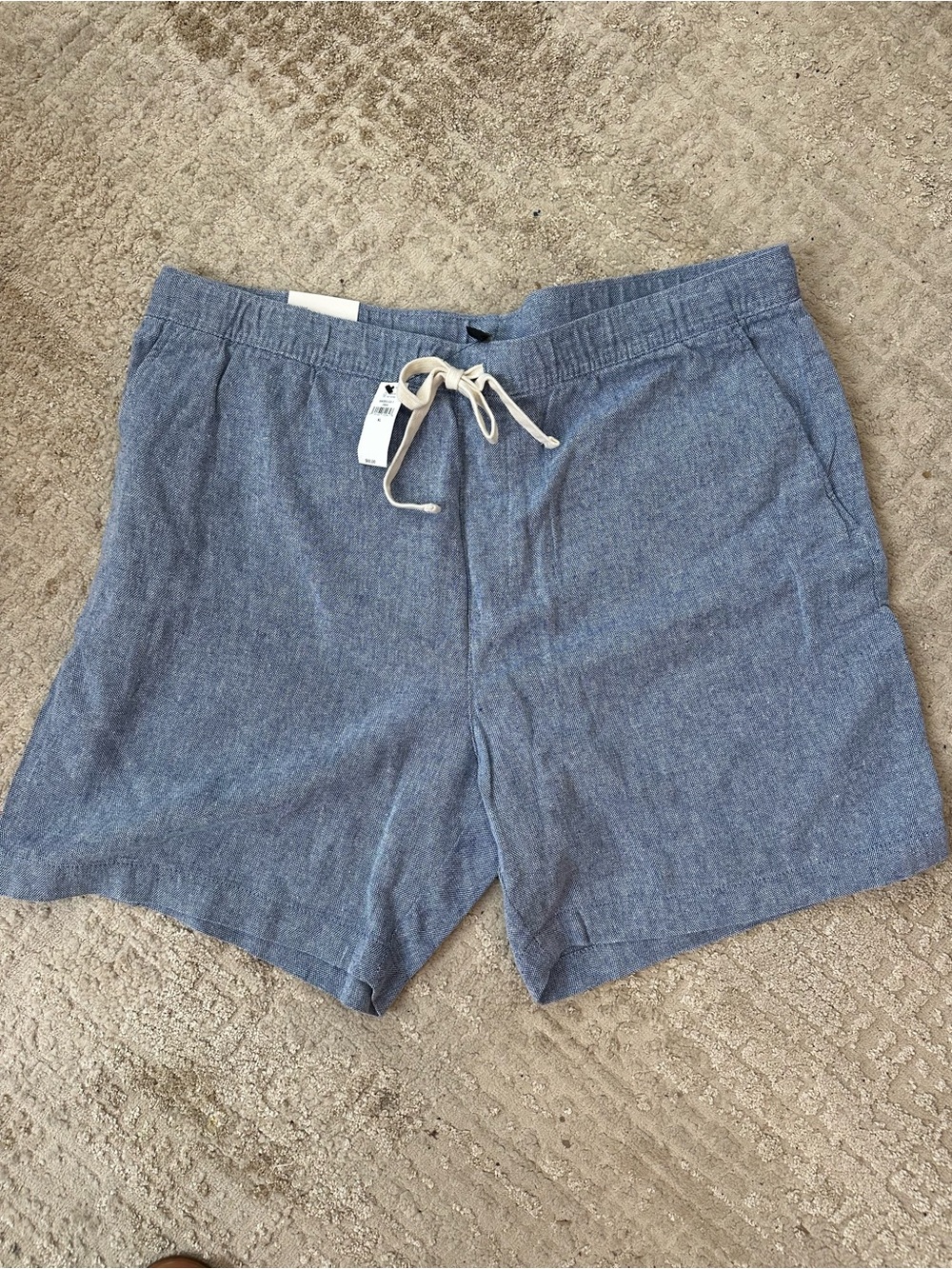 Banana Republic Blue Flat Front Men’s Shorts Size XL 7” inseam - Picture 1 of 4